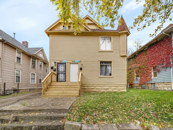 214-216 N Hickory St, Joliet, IL 60435