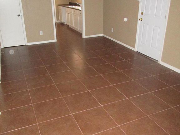 2nd image of 5616 Glen Forest Ln