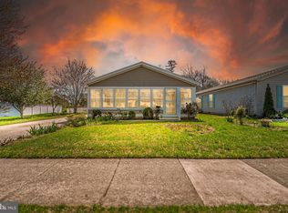 63 Knollwood Dr, Mays Landing, NJ 08330