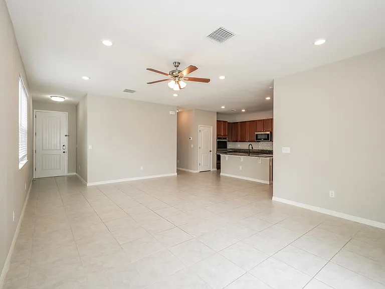 7729 Sunshine Bridge Ave — Photo 5