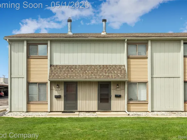 2451 Samoset Rd, Royal Oak, MI 48073