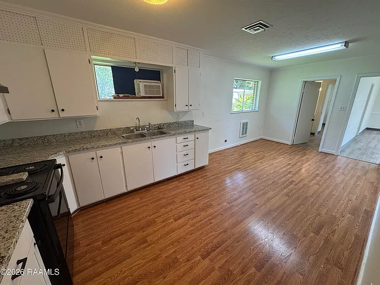 206 Guilbeau Rd — Photo 9