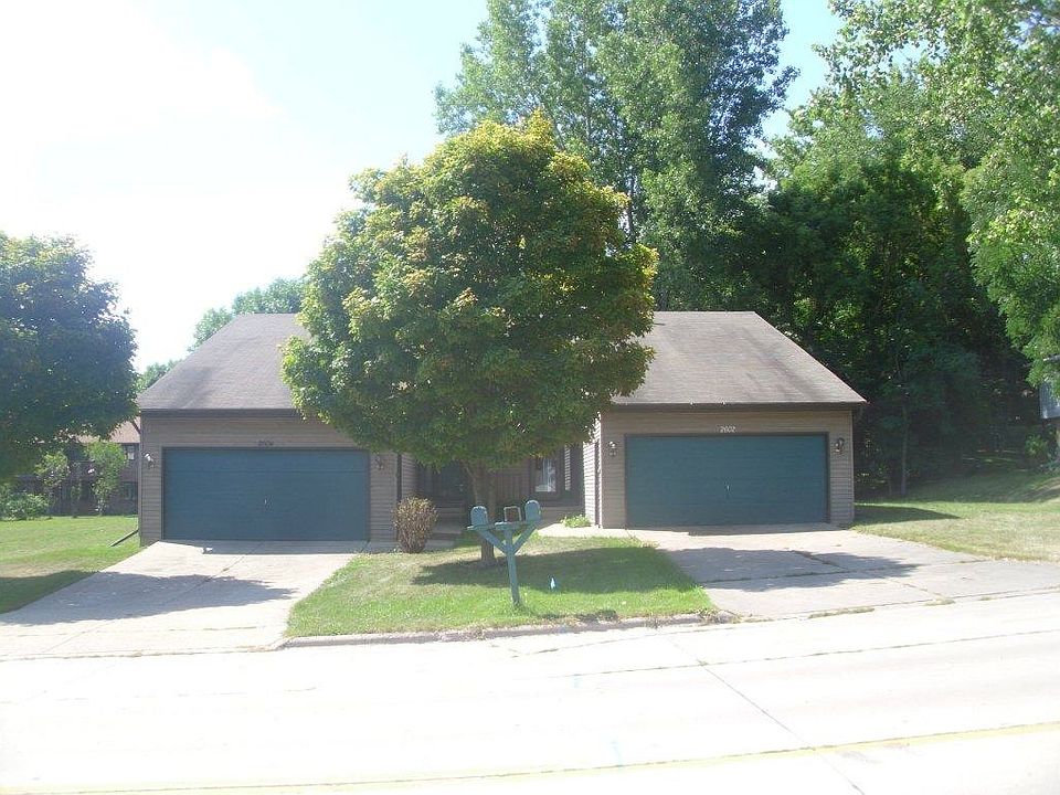 1st image of 2604 Deckner Ave