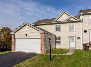 100 Chelsea Dr, Imperial, PA 15126