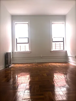 Rented by Terance Phillip, LREB | media 4