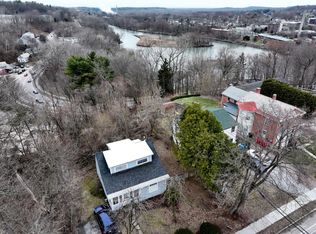 406 Colchester Avenue, Burlington, VT 05401