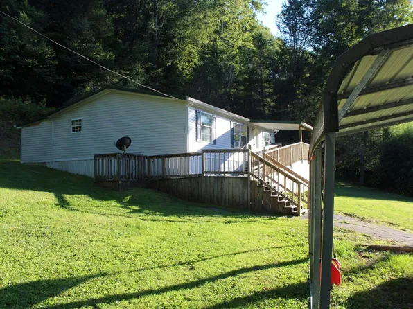2945 Wilderness Hwy, Mount Nebo, WV 26679