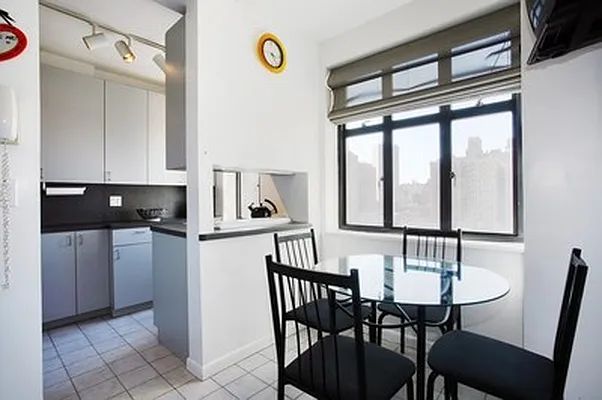 Sold by Citi Habitats | media 16