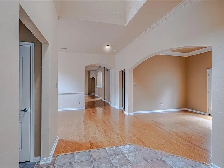 27 Troon Dr — Photo 8