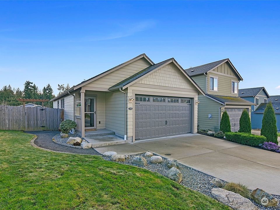1st image of 378 NE OHenry Court