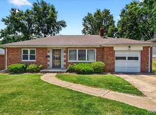 7438 Cheshire Ln, Saint Louis, MO