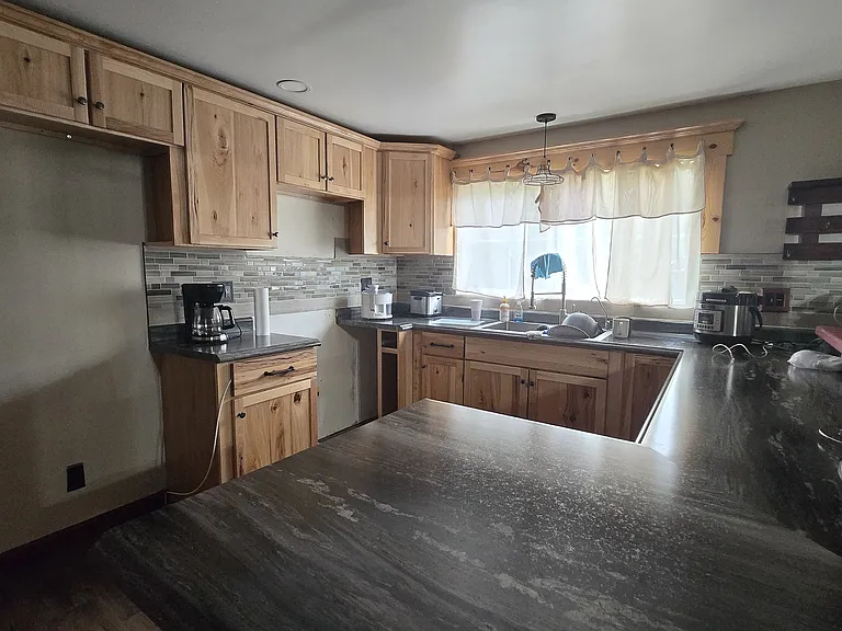 3847 Taft St — Photo 6