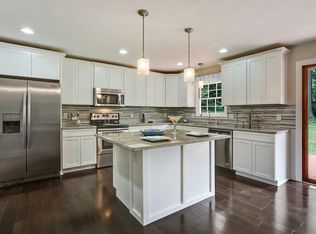 3419 Pinehurst Rd, Statesville, NC 28625