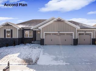 7022 Oaken Ln, Lanesville, IN 47136