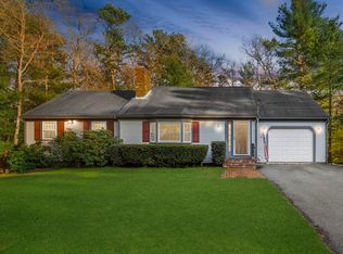 70 Sea Robin Rd, Barnstable, MA 02630