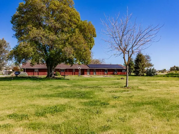 16993 Jennifer Ct, Madera, CA 93636