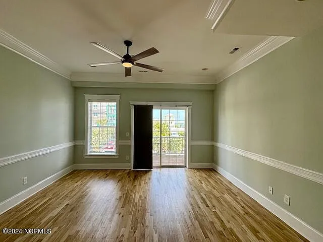3 bed, 3.5 bath, $2,595 — Photo 4