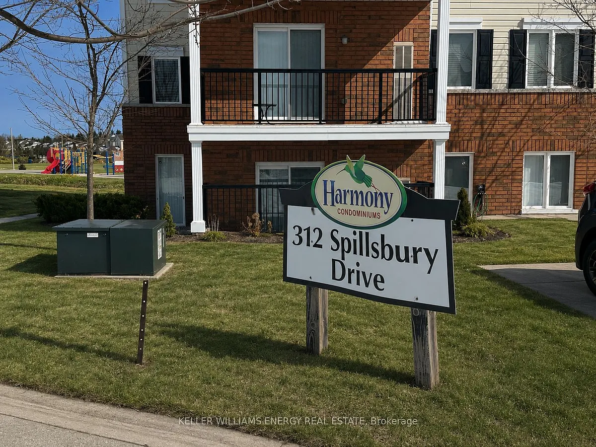 Building Photo - 312 Spillsbury Dr #104