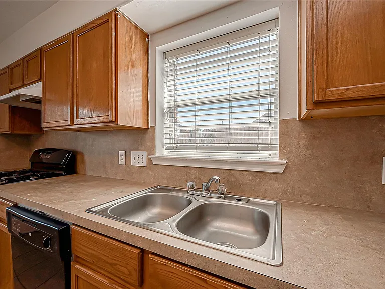 7127 Sedona Ct — Photo 17