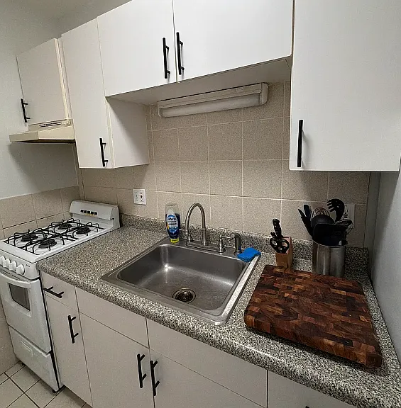 247 Beacon St #3F — Photo 17