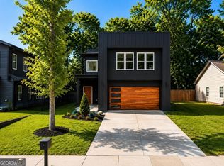 1378 Gus Thornhill Jr Dr, Atlanta, GA 30344