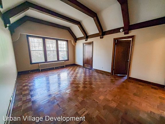 4th image of 3507 Jones St #6089545