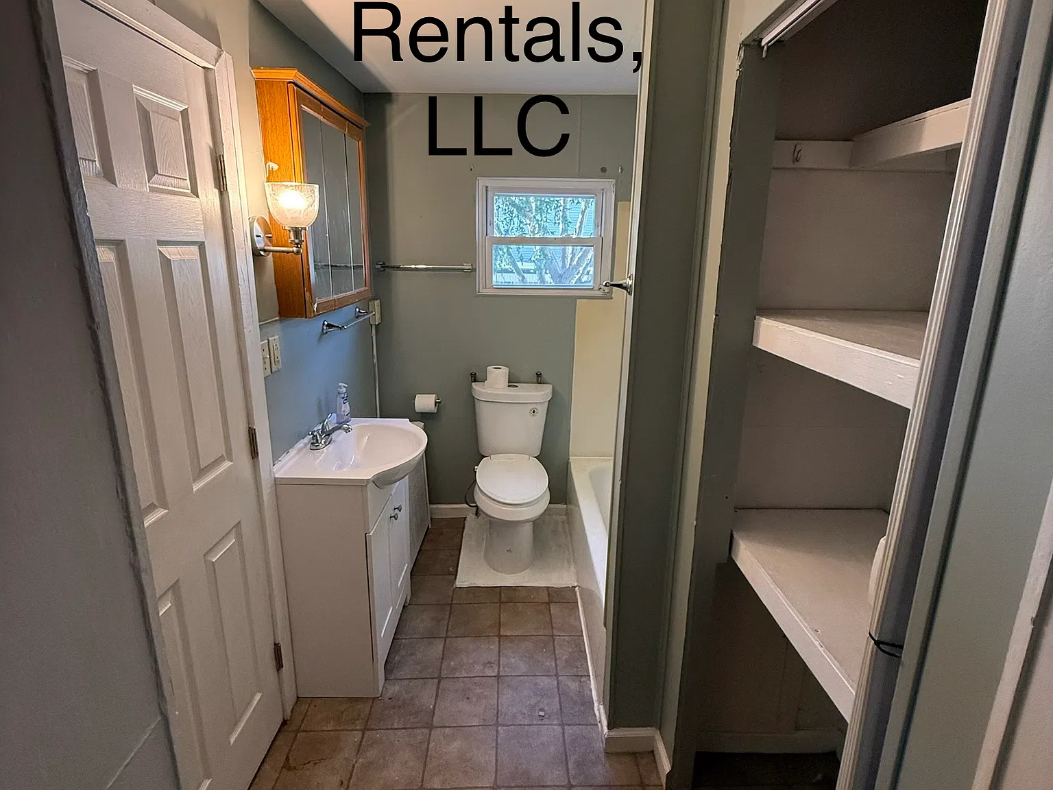 3 bed, 1412 sqft, $1,350 — Photo 3