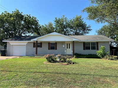 114 W Beech St, Tecumseh, OK, 74873