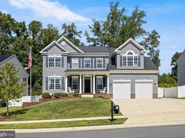 45703 Tennyhill St, California, MD 20619