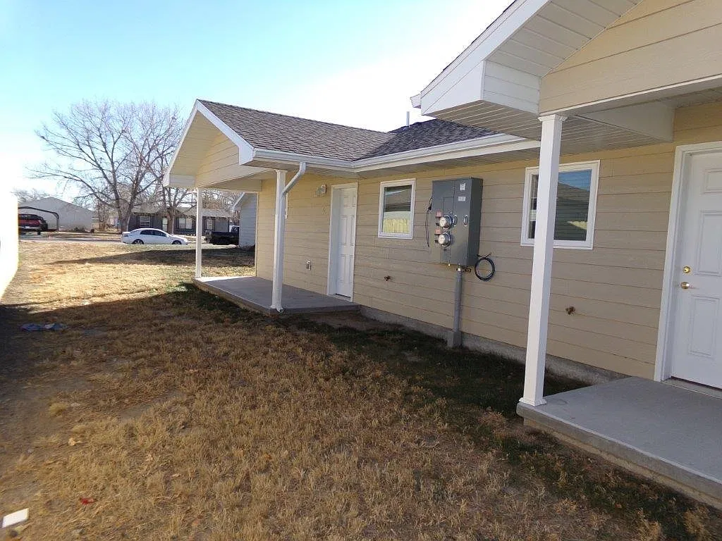 2 bed, 792 sqft, $683 — Photo 4
