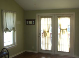 19575 Brick Rd, South Bend, IN 46637