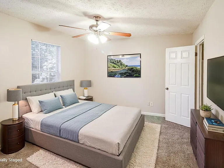 5164 Galbraith Cir — Photo 14