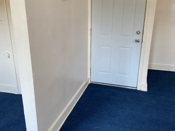 1961 Kendall St, Detroit, MI 48238