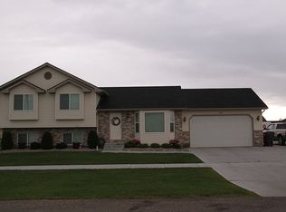 2101 N Edmiston Dr, Idaho Falls, ID 83401