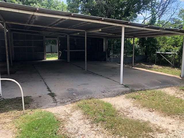 Carport