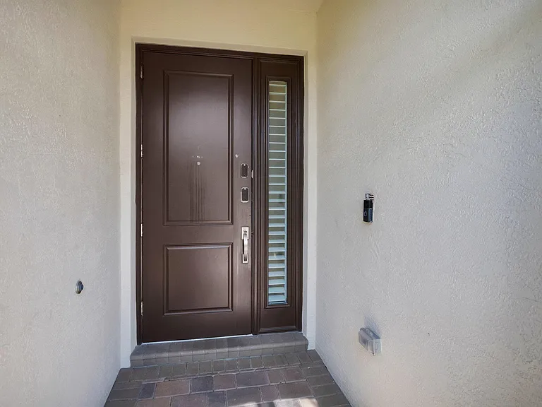 15205 Seaglass Terrace Ln — Photo 5