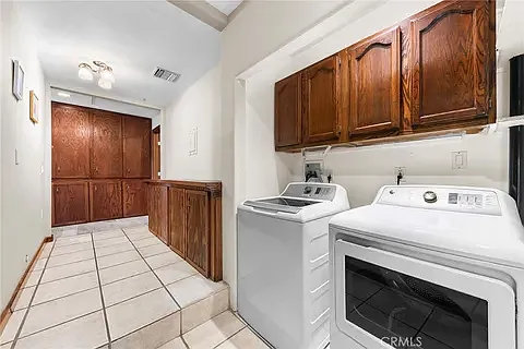 1770 Mountain Ln — Photo 19