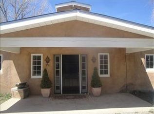111 Carbajal Rd, Taos, NM 87571