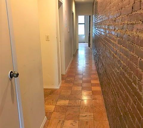 4th image of 170 E 89th St APT 1W