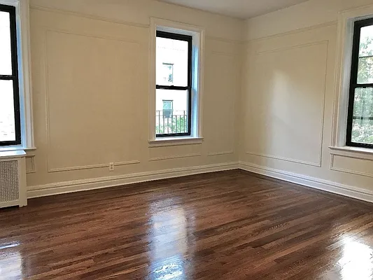 Rented by Axxess Realty Group | media 14