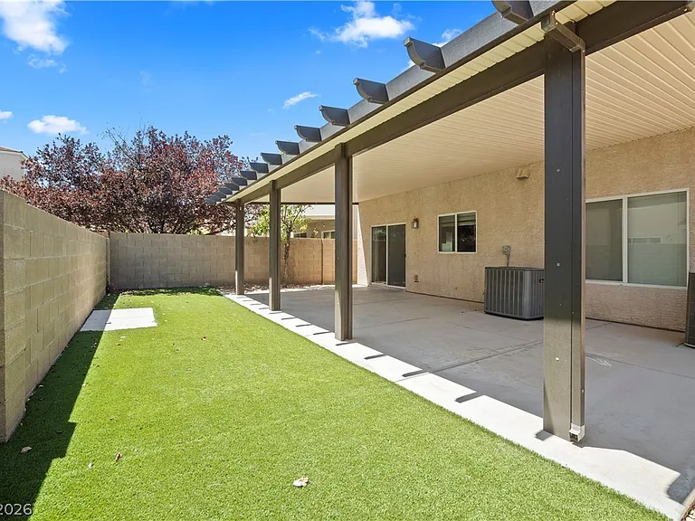 8907 W Torino Ave — Photo 13