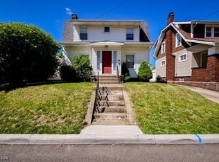 3229 Hursh Pl NW, Canton, OH 44708