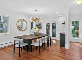 602 McKinley Terrace, Centerport, NY 11721