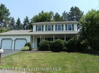 212 Alan Dr, Clarks Summit, PA 18411