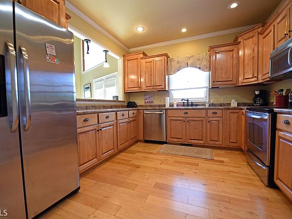 3rd image of 861 Ginger Lane Tr 6 #&-6a
