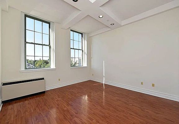 4th image of 45-02 Ditmars Blvd #403