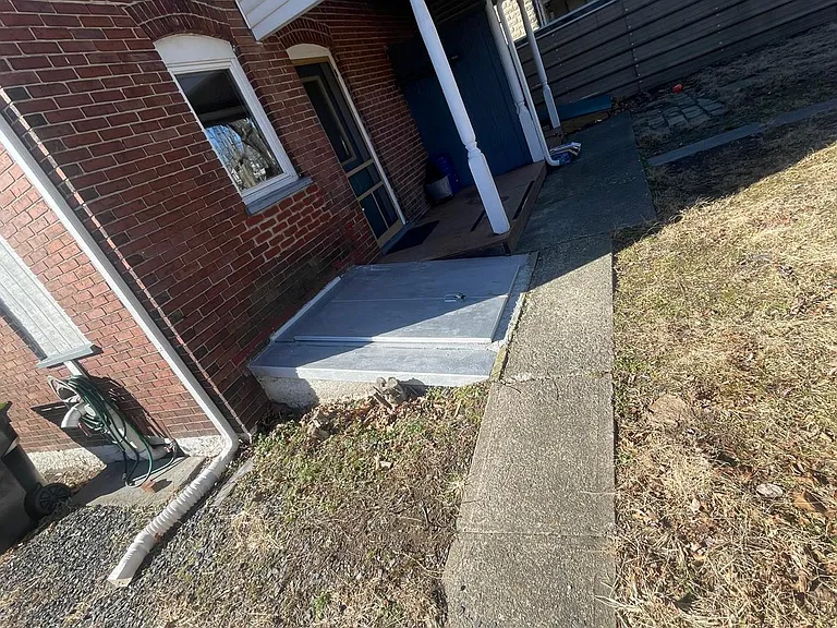 12 Foundry St — Photo 11