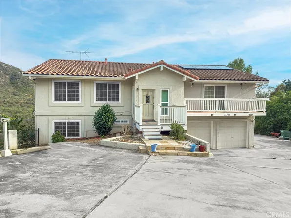 11337 Caprice Pl, Escondido, CA 92026