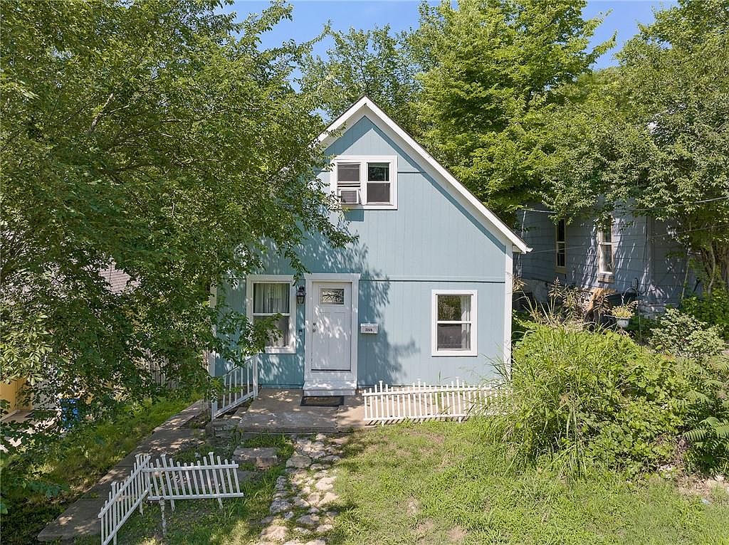 2234 S Mill St, Kansas City, KS 66103 Zillow