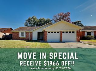 2307 Romayor Ct, Pearland, TX 77581